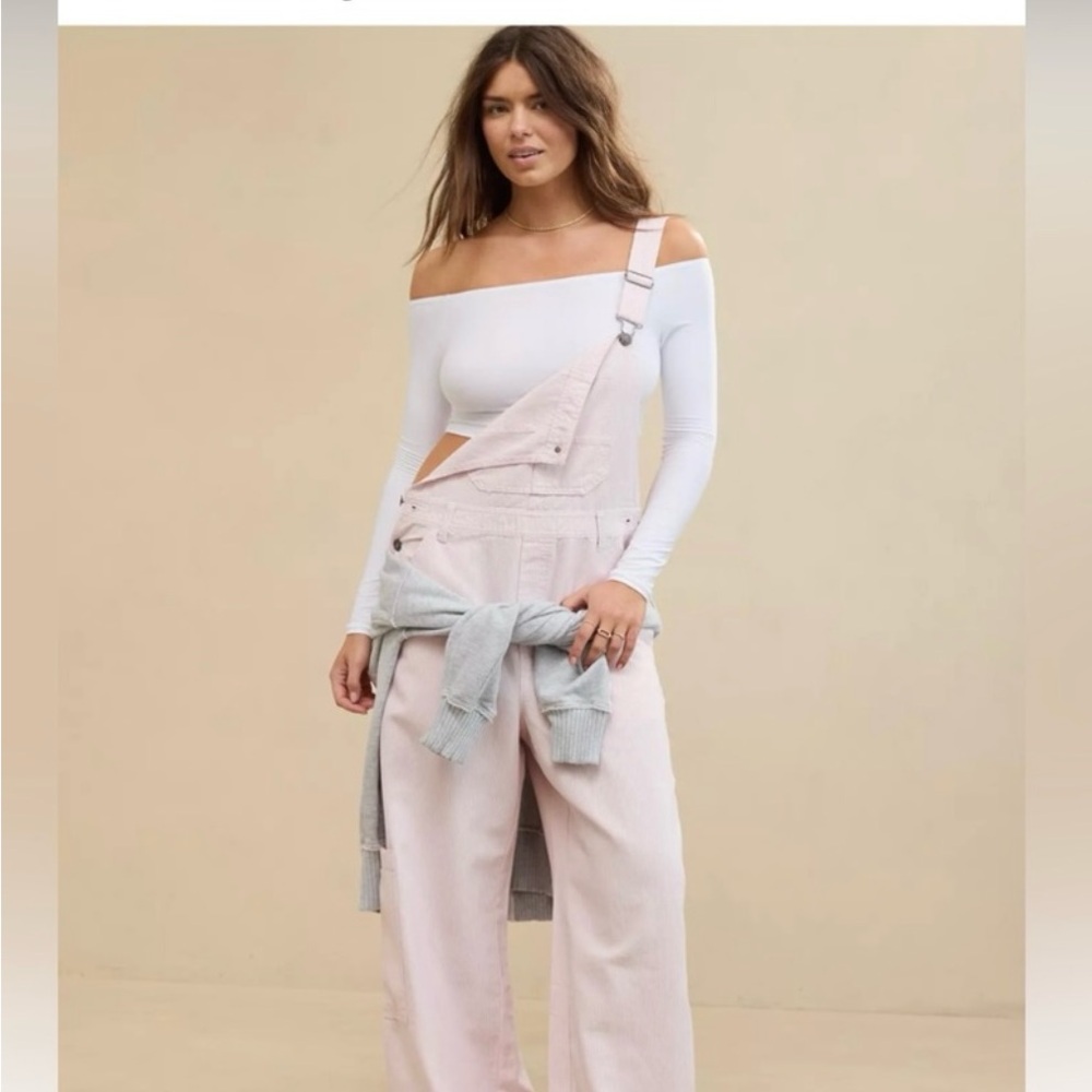 Aerie pink and white overalls.